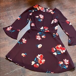 🌻3/$15🌻 Old Navy Burgundy Floral Long Sleeve Dress